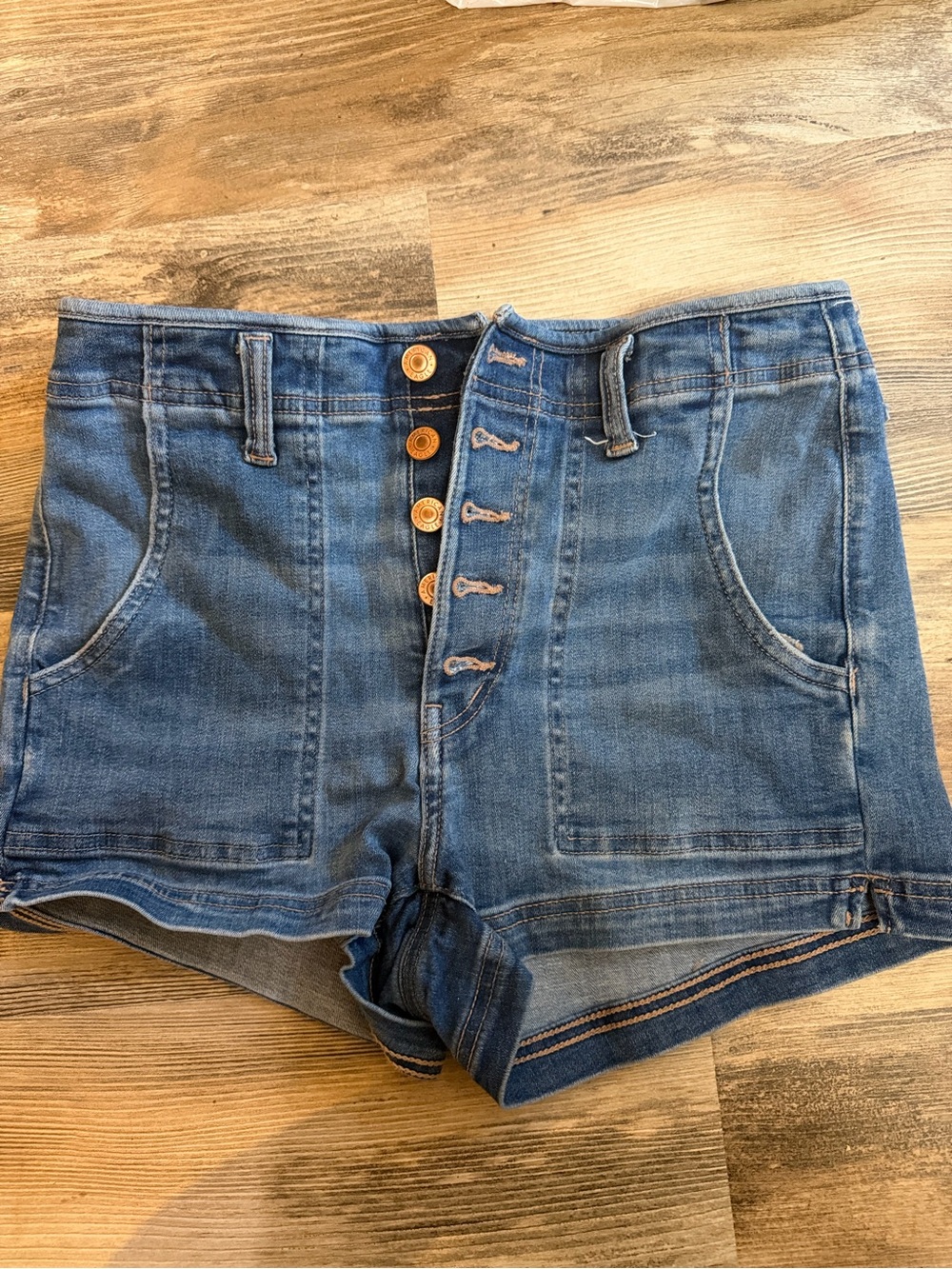 American Eagle Outfitters High-Rise Button-Front Denim Shorts - Light Blue